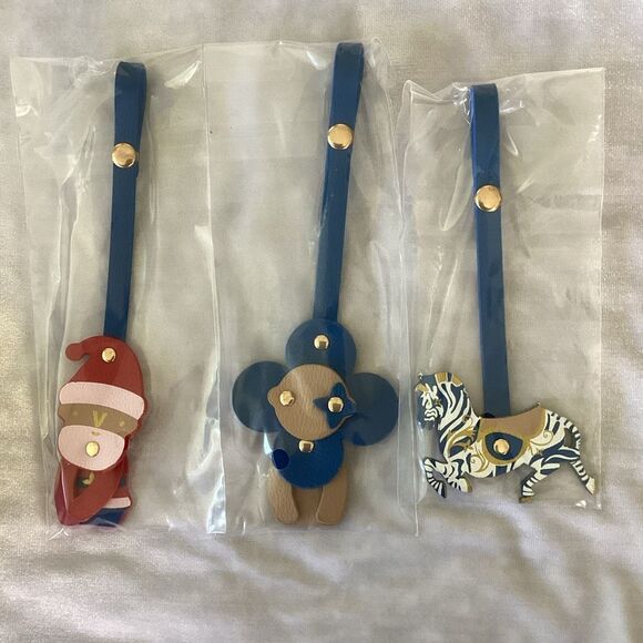 NIB Louis Vuitton Limited Edition Christmas Bag Charms Set of 3 Holiday GWP - Picture 3 of 7